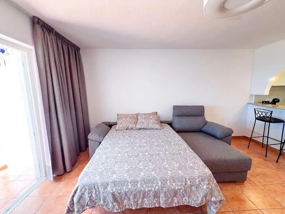 فيلا Ocean View Duplex - Club Atlantis In Puerto Colon Se16 أذيخي 0*,  إسبانيا